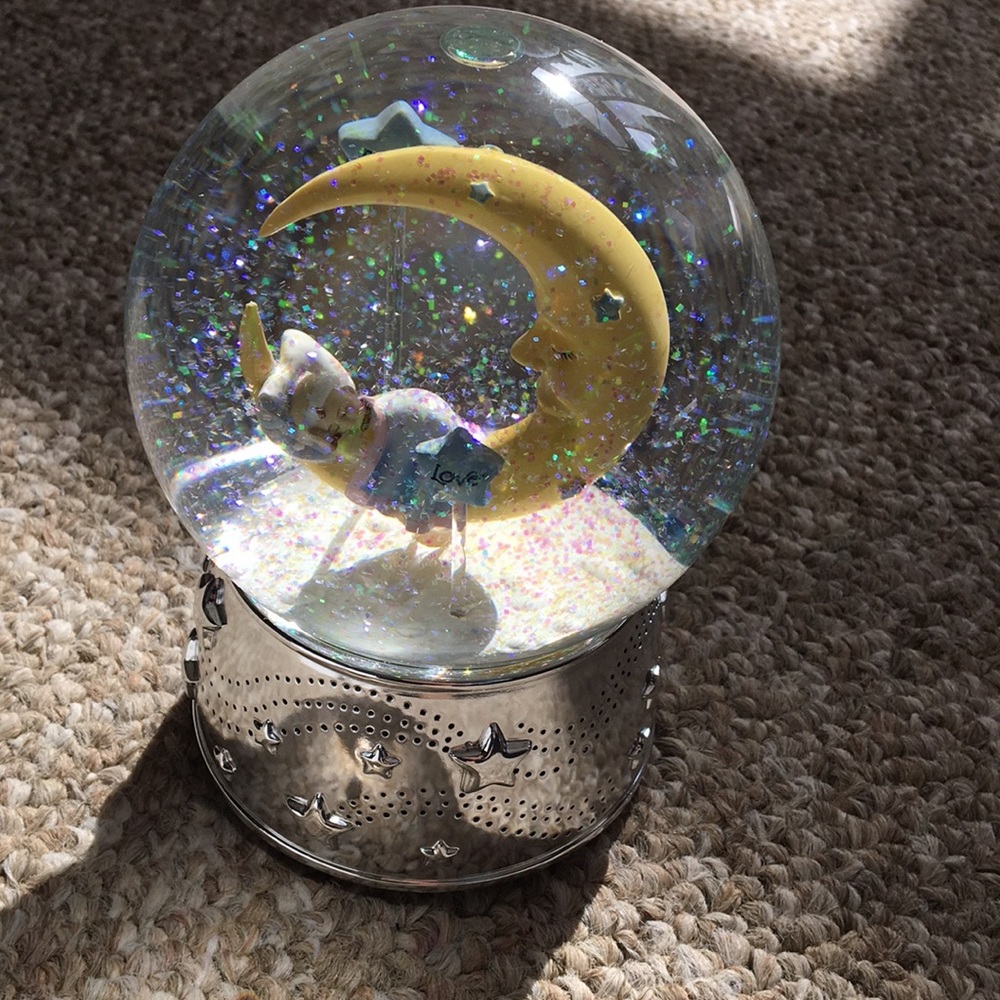Reed & Barton Sweet Dreams Waterglobe Snowglobe
